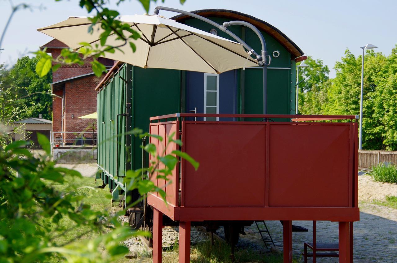 Urlaubsbahnhof-Schlafwagen Lauterbach (Rugen) Exterior foto